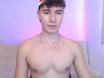 Chaturbate Best live sex cam show of adrian_morelli