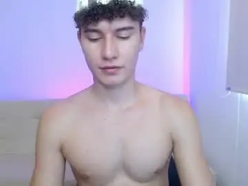 Chaturbate Adult Webcam of adrian_morelli