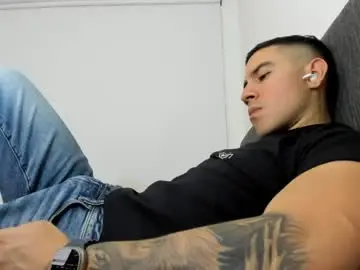 Chaturbate Live Sex Cam of andresjuan92