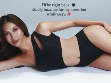 Chaturbate Live Sex Cam of chelseariches