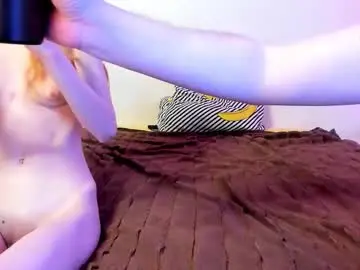 Chaturbate Live Sex Cam of kelley_n_danny