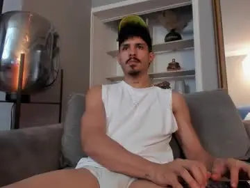 Chaturbate Best live sex cam show of lukeetaylor_