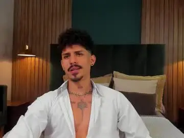 Chaturbate Nude Webcam of lukeetaylor_