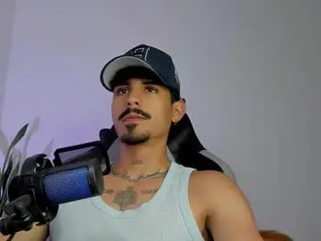 Chaturbate Sex Cam of lukeetaylor_