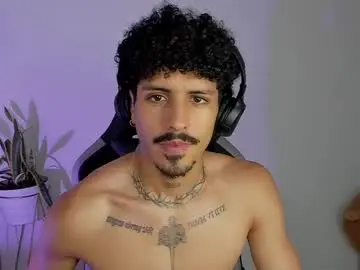Chaturbate Live Sex of lukeetaylor_