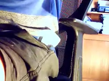 Chaturbate Sex Chat of woodyforyou2