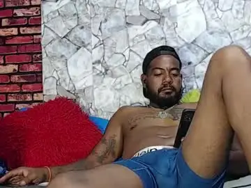 Chaturbate Adult Video Chat of blade_foxx