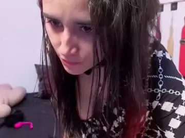 Chaturbate Live Porn of elowen_halley1