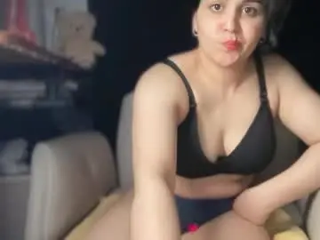 Chaturbate Sex Chat of ema_lov3