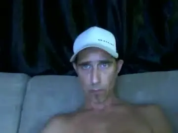 Chaturbate Free Live Porn of fouraide42