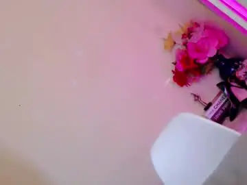 Chaturbate Live Porn of kissmebetter