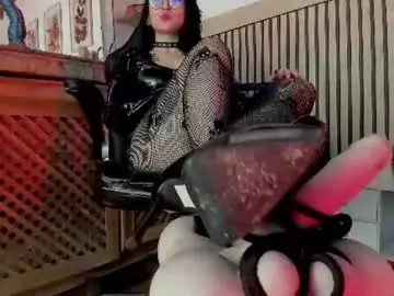 Chaturbate Free Live Porn of madame_ibby