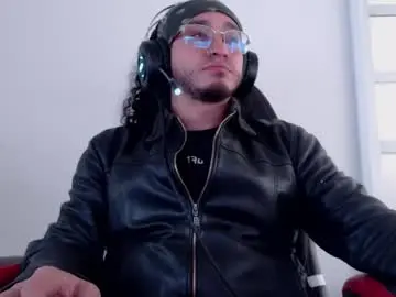 Chaturbate Free Live Porn of melkkor