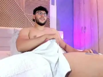 Chaturbate Sex Cam of mikefox__
