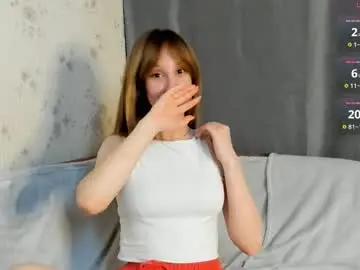 Chaturbate Nude Webcam of shellybriinaa