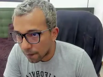 Chaturbate Live Porn of bigcock_hair