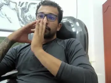 Chaturbate Watch Live Sex Cams of bigcock_hair