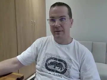 Chaturbate Live Porn of brettdj