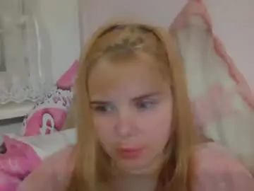 Chaturbate Free Porn Cam of elenaflirt