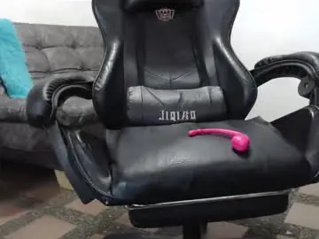 Chaturbate Free Porn Cam of maduro_hot123