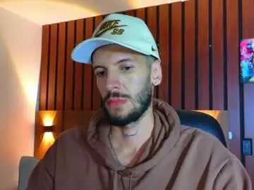 Chaturbate Best live sex cam show of max_tayloor