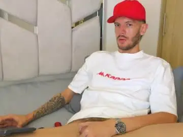 Chaturbate Live Sex Cam of max_tayloor