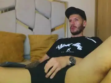 Chaturbate Sex Cam of max_tayloor