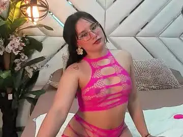 Chaturbate Live Sex Cam of akimmidoll