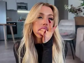 Chaturbate Live Porn of creambaby1