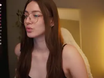 Chaturbate Adult Video Chat of ester_hill