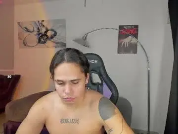 Chaturbate Live Sex of maximiliano_scoott_