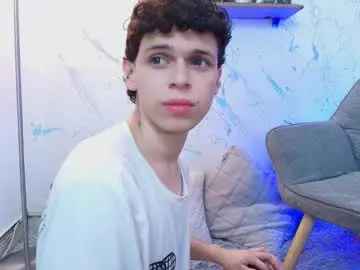 Chaturbate Best live sex cam show of mykelcano