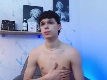 Chaturbate Live Porn of mykelcano