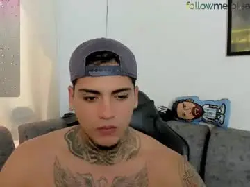 Chaturbate Adult Webcam of sweetlatinoboy