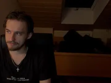 Chaturbate Nude Webcam of _v_l_a_d_