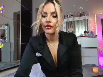 Chaturbate Best live sex cam show of allesya23