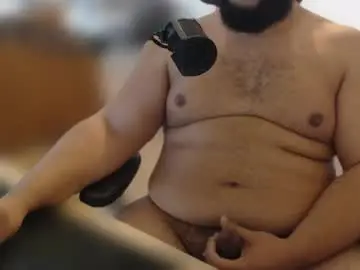 Chaturbate Live Sex Cam of daddy_b34r