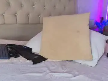 Chaturbate Live Porn of mila_smirnovavk