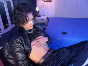 Chaturbate Free Porn Cam of skinny_mac_