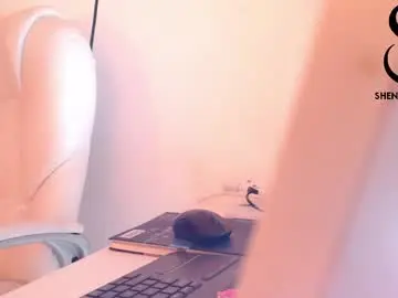 Chaturbate Free Porn Cam of candyshe