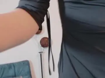 Chaturbate Free Live Porn of emerald_sparkles