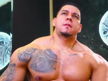 Chaturbate Live Porn of massimowalton2