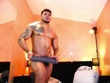 Chaturbate Adult Webcam of massimowalton2