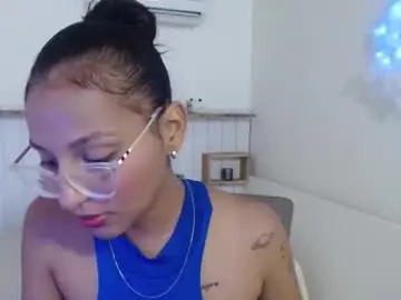 Chaturbate Watch Live Sex Cams of rubi_diamondk