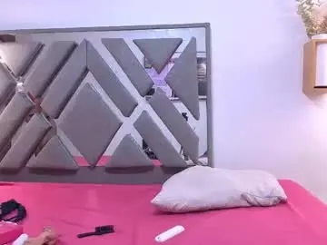 Chaturbate Adult Video Chat of amber_love04