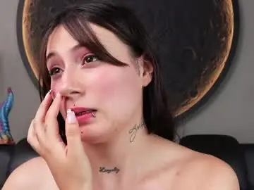 Chaturbate Nude Webcam of miss___charlotte