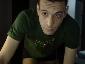 Chaturbate Free Live Porn of ronnispoto