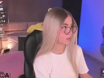 Chaturbate Nude Webcam of arinextdoor