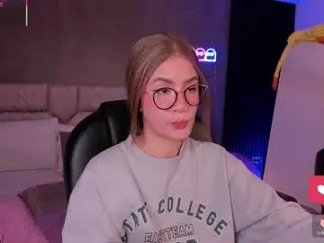 Chaturbate Sex Chat of arinextdoor