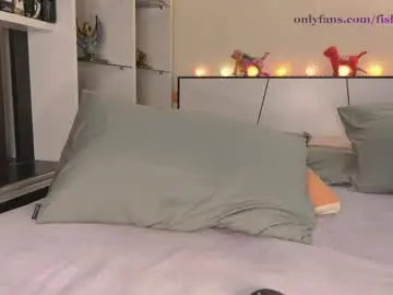 Chaturbate Free Porn Cam of fishtgirlworld
